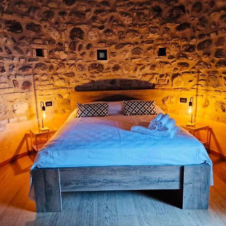 Thomas' Castle Leilighet Pozzolengo Eksteriør bilde